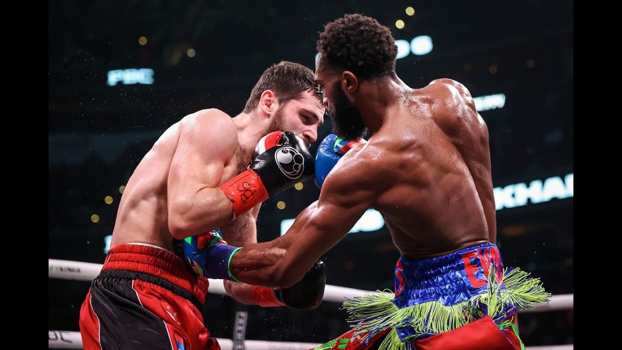 JARON "BOOTS" ENNIS whitewashes KAREN CHUKHADZHIAN to collect the IBF