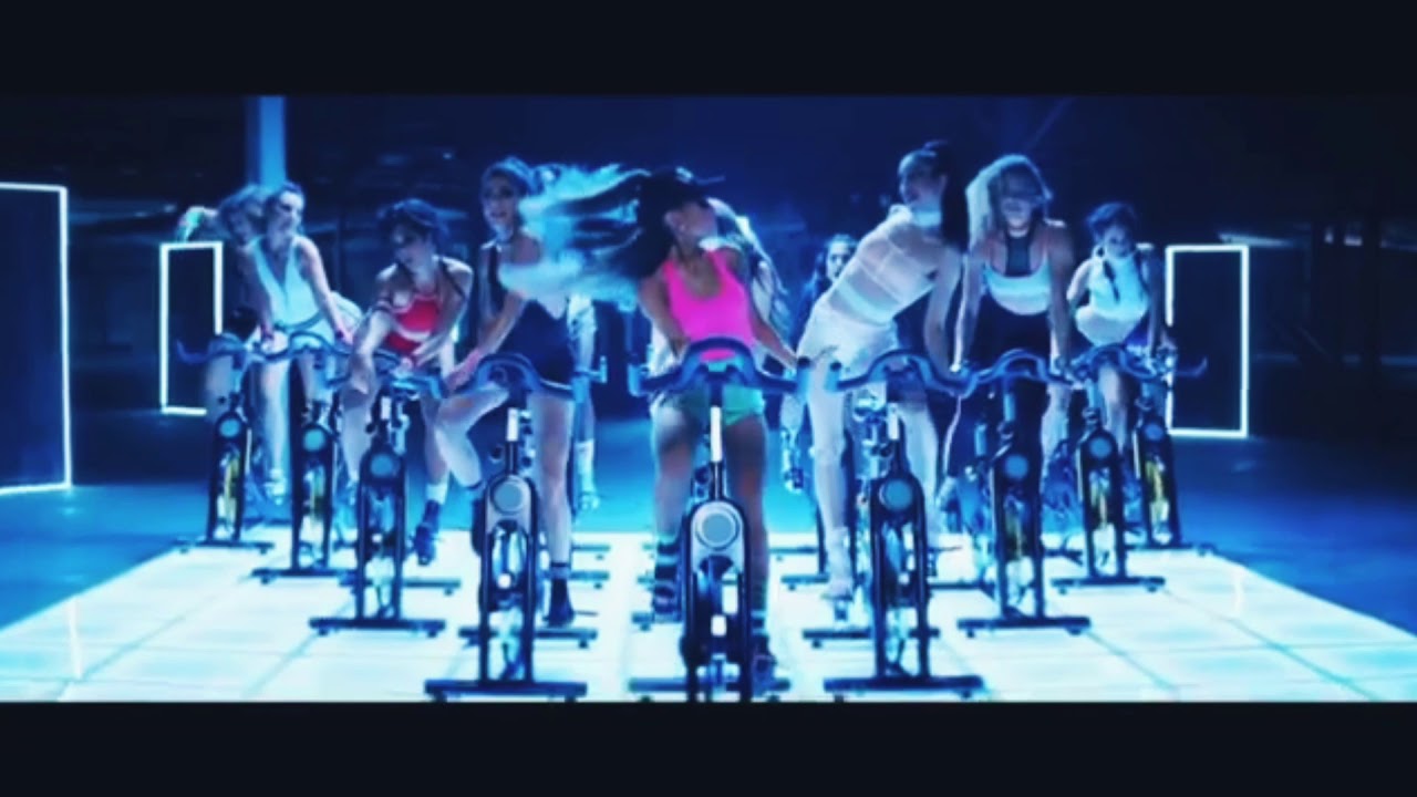 Ariana Grande ftNicki Minaj   Side To Side sexy bike riding 