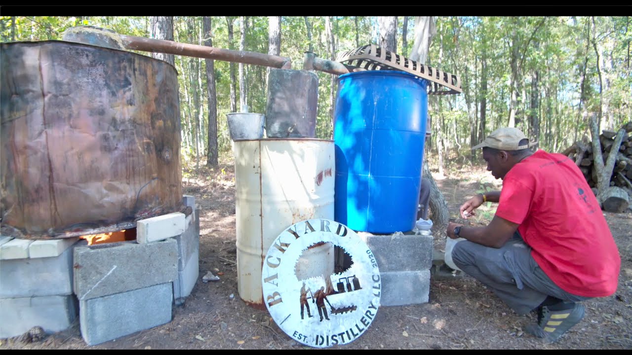MAKING BACKYARD MOONSHINE (Country Style)