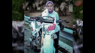 Kumpulan cewek hijab naik supermoto keren, DJ MALPAL X ANU REMIN SUPER BASS#supermotocantik