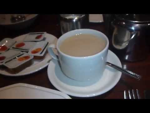 breakfast-ulster-fry-in-windsor-inn-royal-hotel-bangor-northern-ireland-october-2014