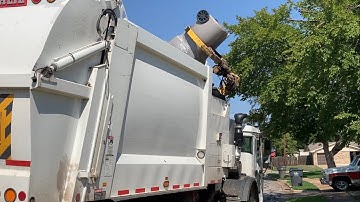 Mack LR Heil DuraPack Python