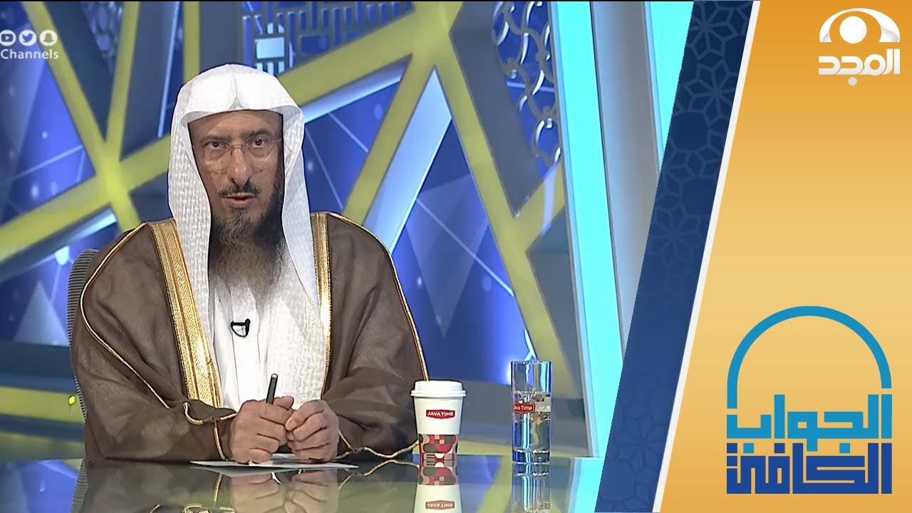 هل يجوز أن يصلي الأب مع أولاده جماعة في المنزل لبعد المسجد عن منزلهم ؟ | الشيخ: سليمان الماجد