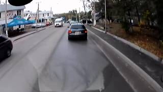 Алматы. ЖД со шлагбаумом или без него 20141009 0850