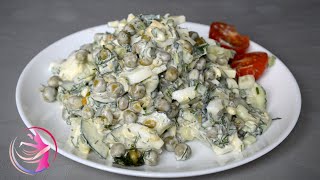 Простой и вкусный салат из огурцов и яиц