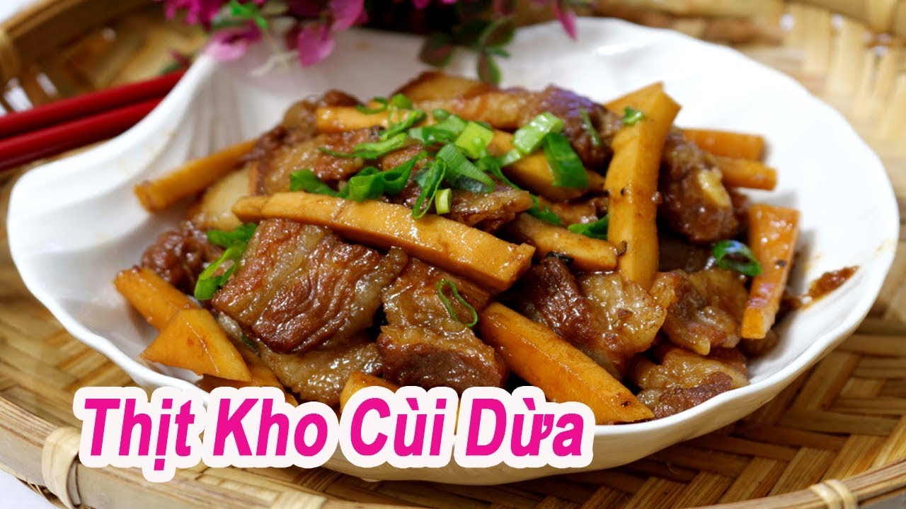Cách Nấu Thịt Kho Cùi Dừa - Món Ngon Dân Dã Cực Đưa Cơm | Góc Bếp Nhỏ ...