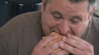 He Ate 4 Burgers A Day For 28 Years He Ate 4 Burgers A Day For 28 Years