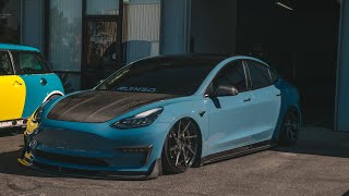 Tesla Model 3 Wrapped in Tinybot Vinyl Gloss Steel Blue & Gloss 6D Carbon Fiber Jams | Sema23 Build