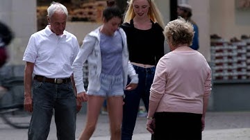 Twisted Strings | CERA-collectie