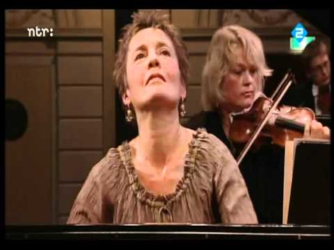 ♫ Maria João Pires: Chopin, Piano Concerto II: Allegro vivace ♪