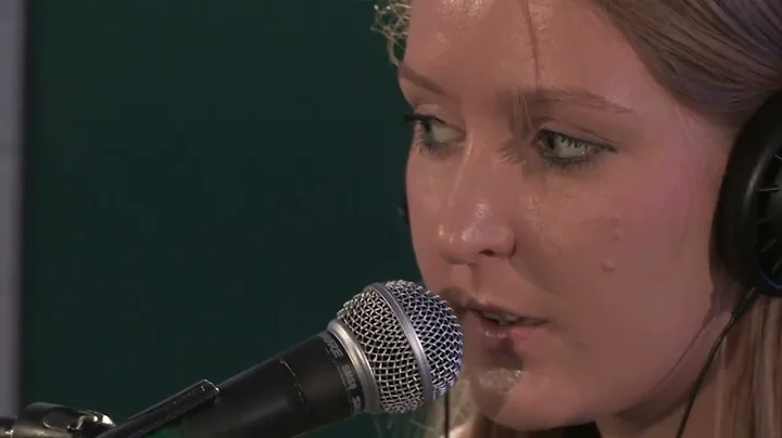 Sarah Buckley Dream Catching (Live Original Song)