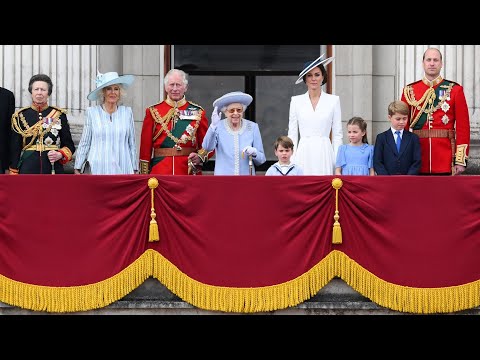 Vidéo: Combien cela coûte-t-il au Royaume-Uni de soutenir la famille royale ?