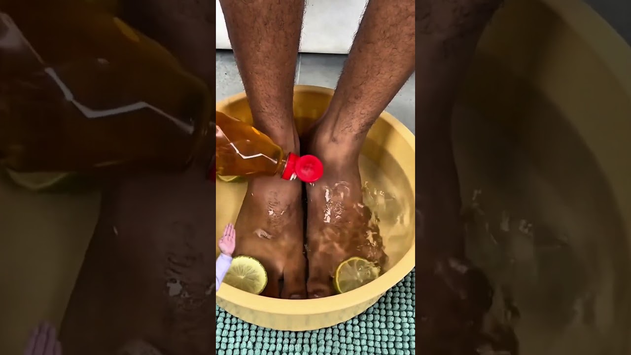 Simply add a few lemon slices to your feet 
