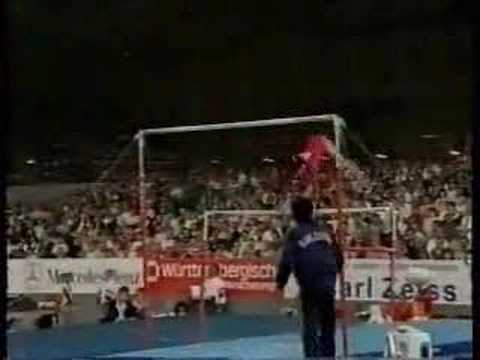 Choe Gyong Hui - 1989 Worlds AA - Uneven Bars