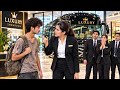 ????गरीब समझकर Luxury Showroom में किया अपमान, बाद 