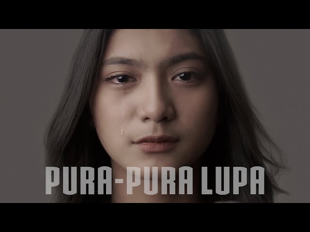 Pura-Pura Lupa Cover by Flavio Zaviera class=