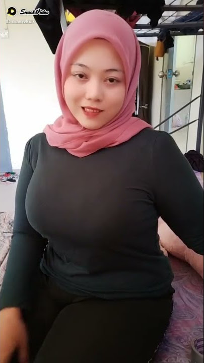 jilbab montok cantik susu gede