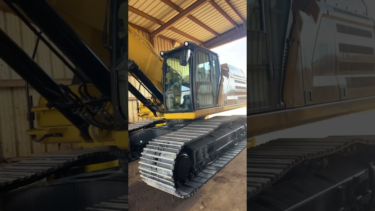 New caterpillar 349 with LaBounty Shear