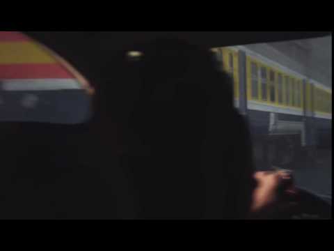 Video: Vilciena Simulatora Fani Sliecas Pret ASV Balstīta Satura Noņemšanu