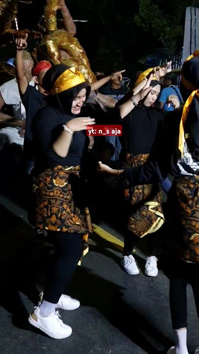 Goyang Pargoy Mantulll.. || Ngrajek Night Carnival || Ngrajek Fair 2024 #shorts #ngrajekfair2024