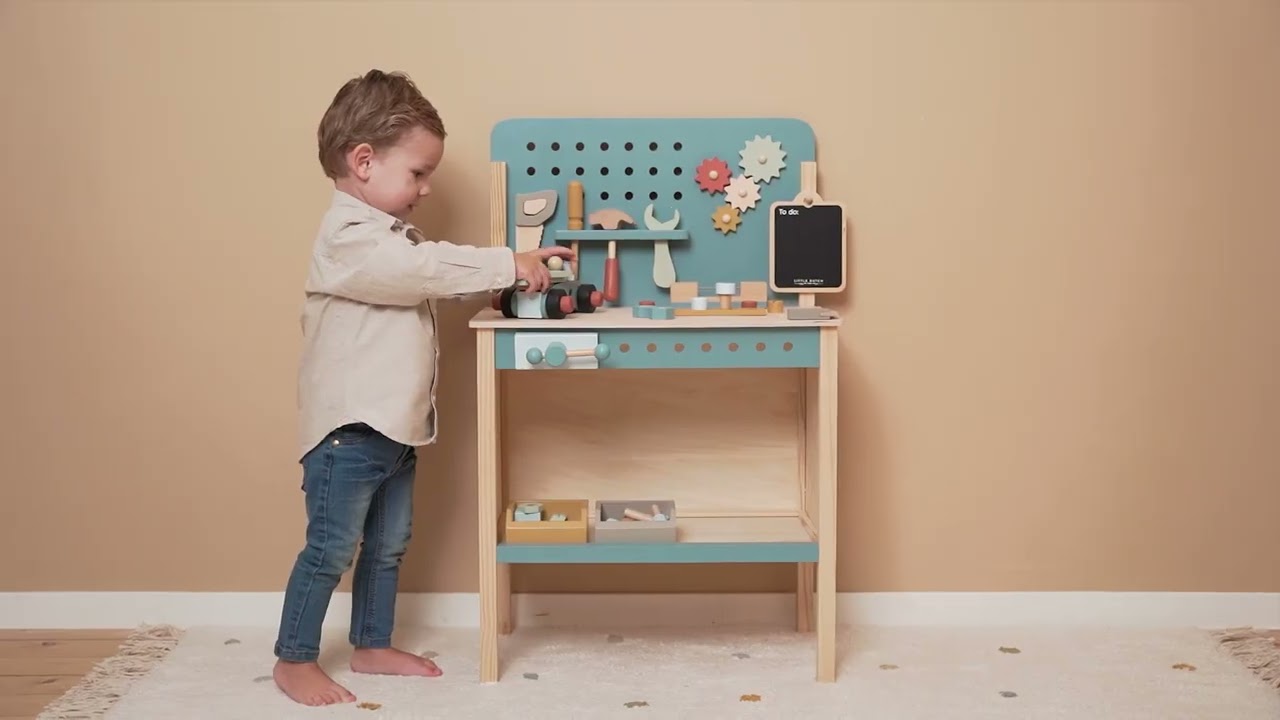 Little Dutch Tool Workbench