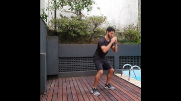 Retrocesso Alternado com Agachamento Insistido