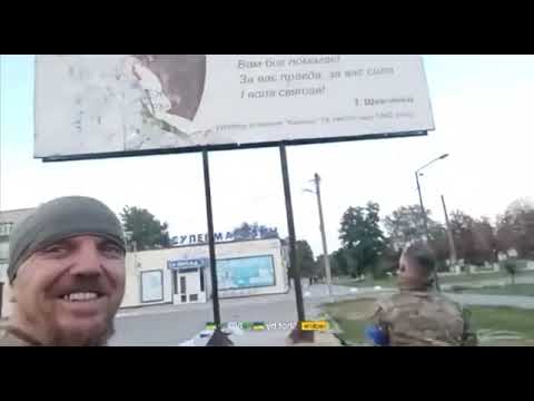 Ukrainian Soldiers Removed Russian Propaganda Banner And Discover Taras Shevchenko Poem Under It