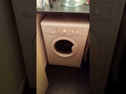 INDESIT IWDC 7145 BLANC about to explode