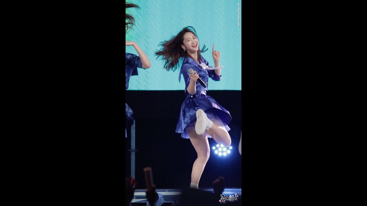 170810 오마이걸(OH MY GIRL) 지호-윈디데이(Windy Day) 직캠 by 포에버