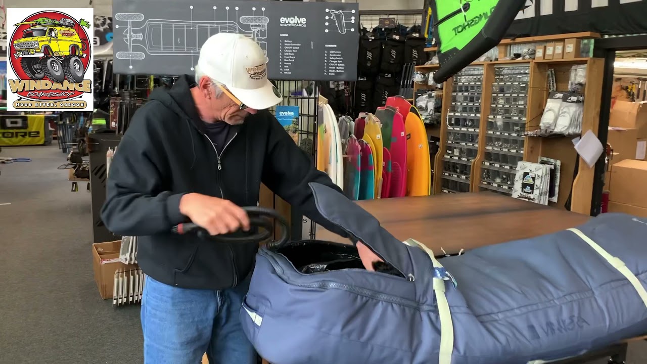 Manera 747 Kite Travel Bag at Windance Boardshop