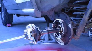 How to Change Rear Axle Seals and Bearings on a Jeep Grand Cherokee WJ