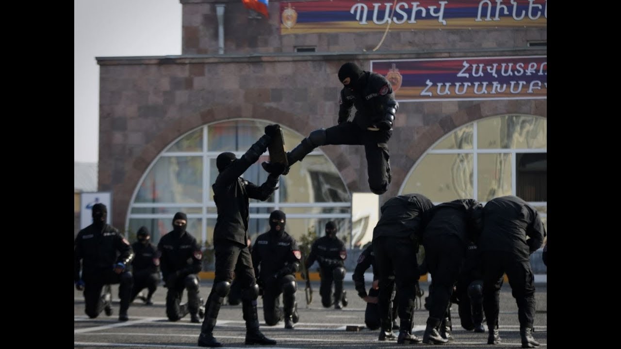 Այցելություն ոստիկանության զորքեր