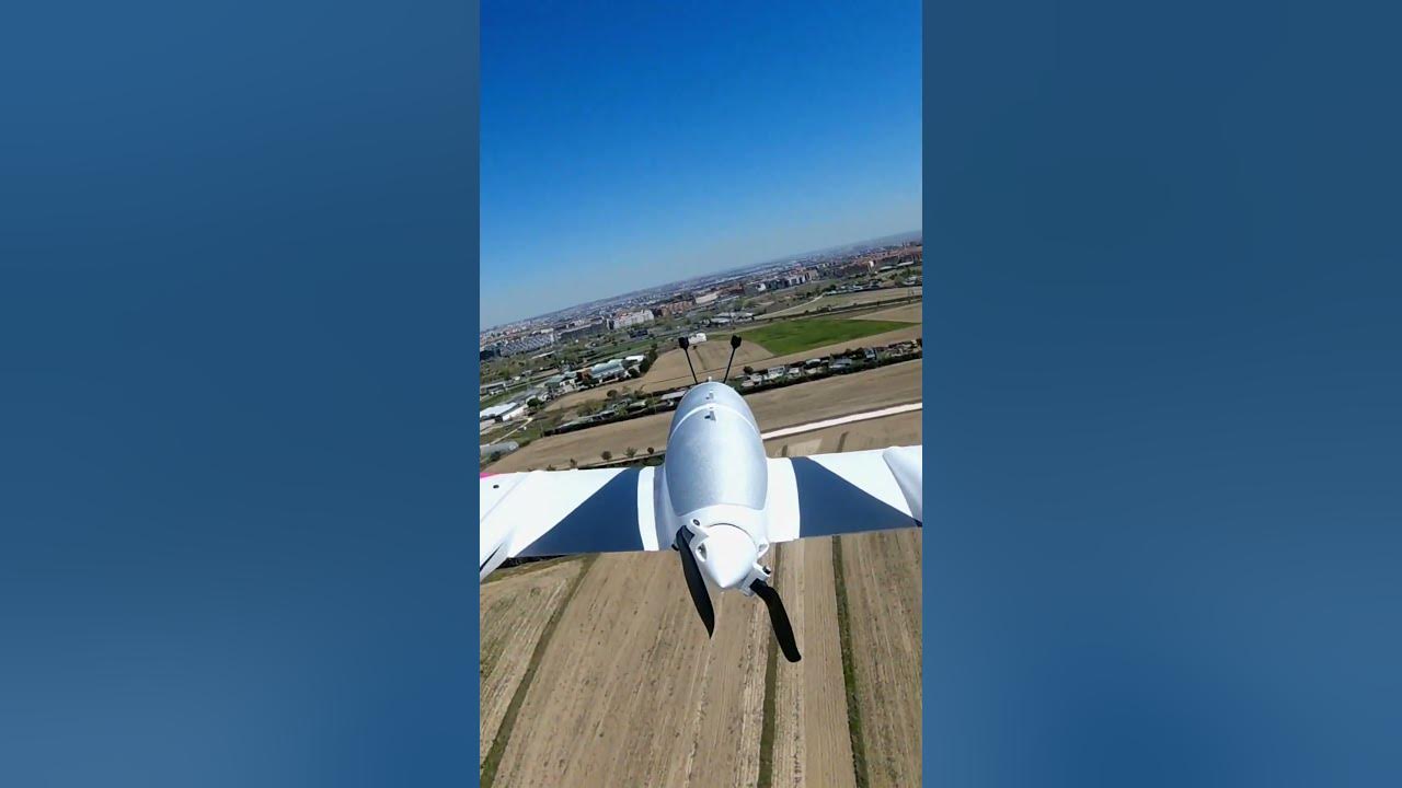 Aeromodelo completo avião de controle remoto - Hobbies e coleções