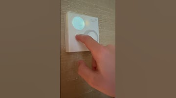 How to use a Johnson Controls thermostat