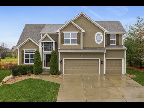 1013 SW Fiord Dr, Lee's Summit, MO home video tour