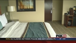Oshkosh celebrates new downtown hotel