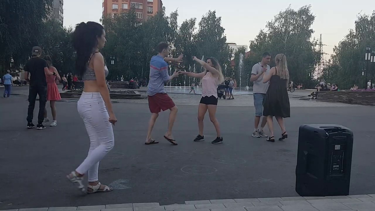 Танец Бачата #19 - YouTube