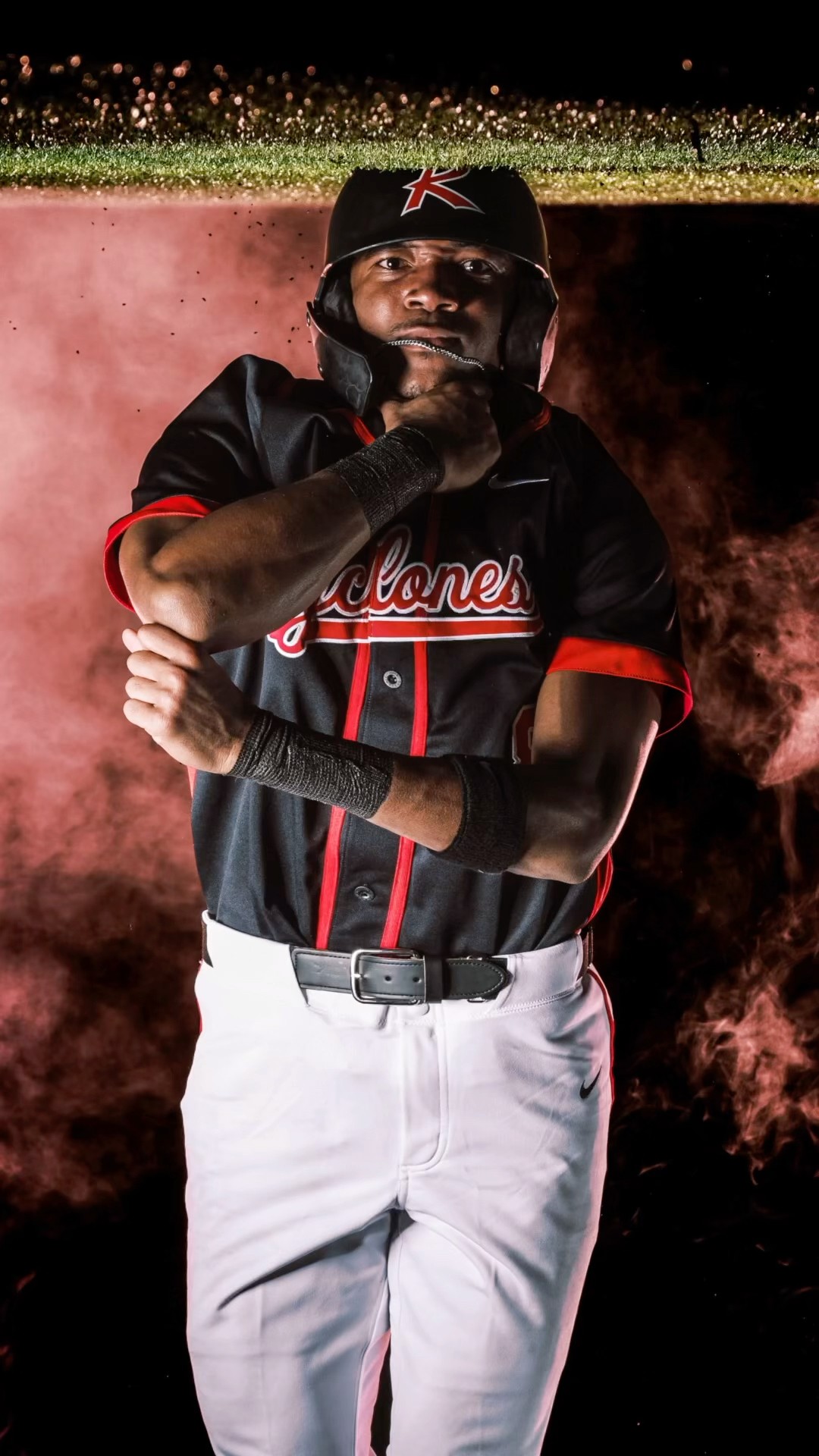 Headstand! Deep in thoughts about the upcoming #baseball season. #sportsphotography