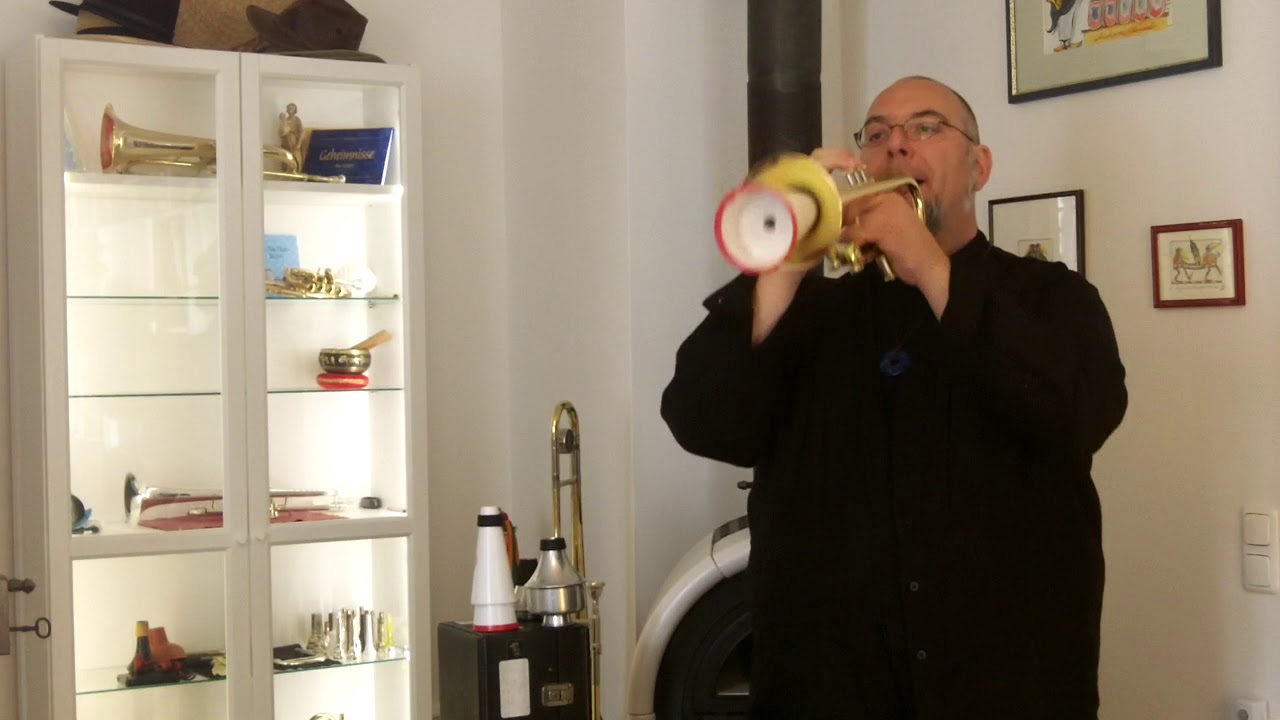 EMO Solotone und Megaphone Mute (Trompetendämpfer) YouTube