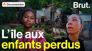 Mayotte : notre reporter Camille Courcy est allée à la rencontre des enfants perdus