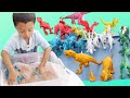 Colorful Dinosaurs need a Bath! Jeremy Cleans Dinosaurs and Dragons