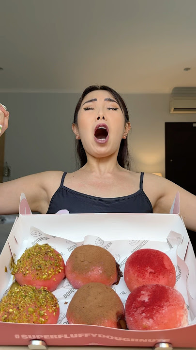 PINK MAMBO DONUTS? Or just pink? 🤪