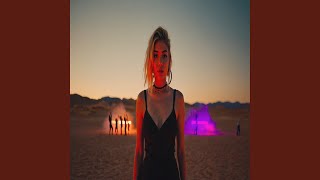 Hypnotic Sandstorm