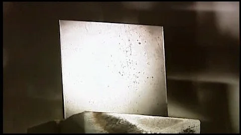 Melting steel with solar power