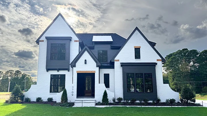 Exquisite 4 Bedroom MODERN FARMHOUSE w/ A MUST SEE Master Bedroom!