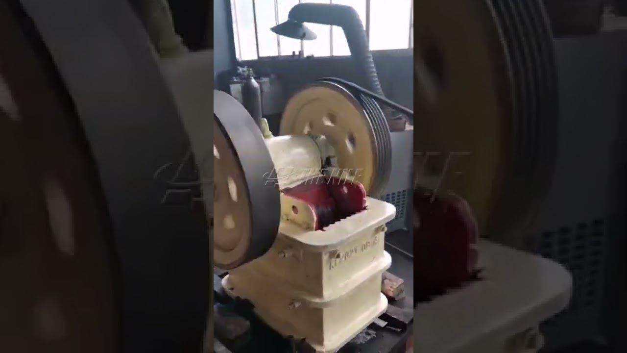 Small Mining Machines PE 150x250 Stone Crushing Jaw Crusher