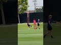 🇺🇸 ⚽ US captain Christian Pulisic tests out his injury! #shorts