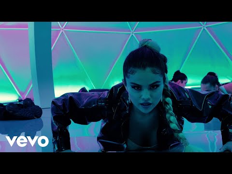 Selena Gomez — Look At Her Now