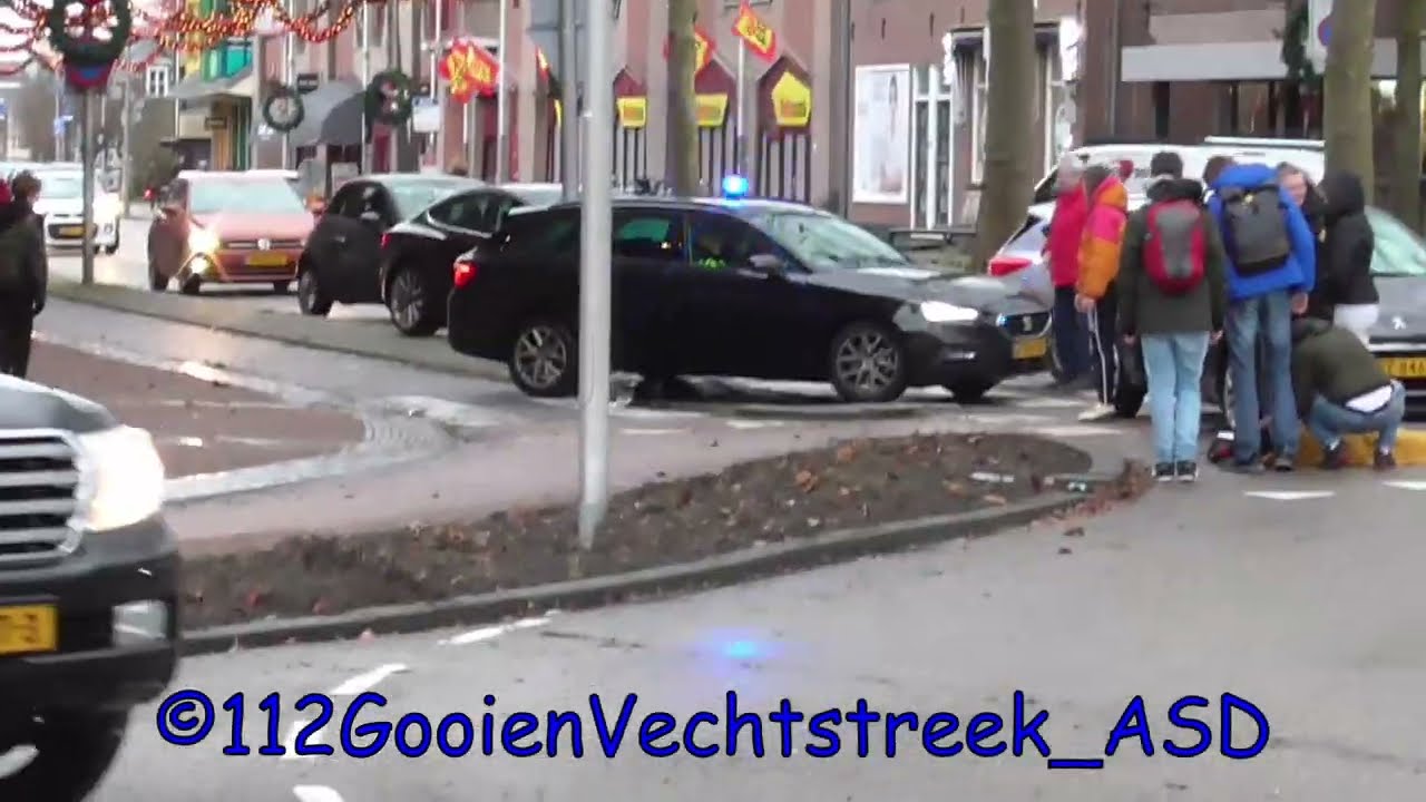 P1 onopvallend politie naar melding in bussum