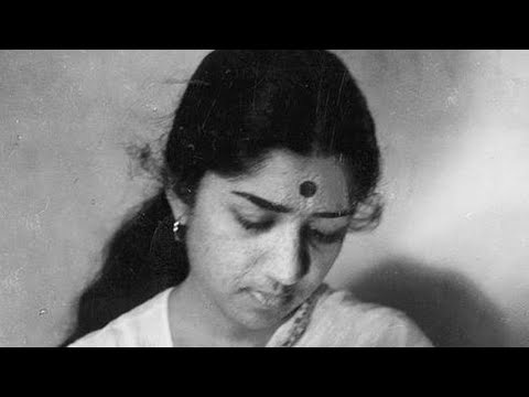 Lata Mangeshkar   Kya Janoon Sajan from Baharon Ke Sapne